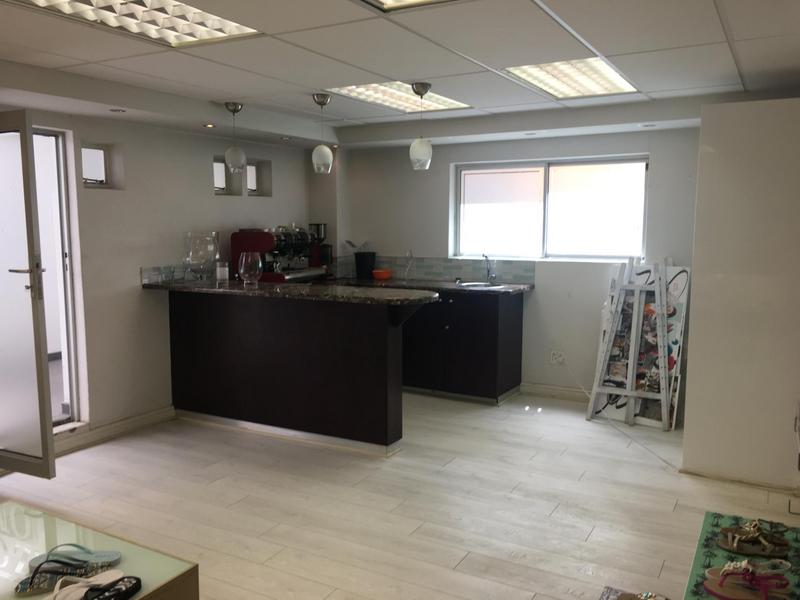 To Let commercial Property for Rent in Paarden Eiland Western Cape